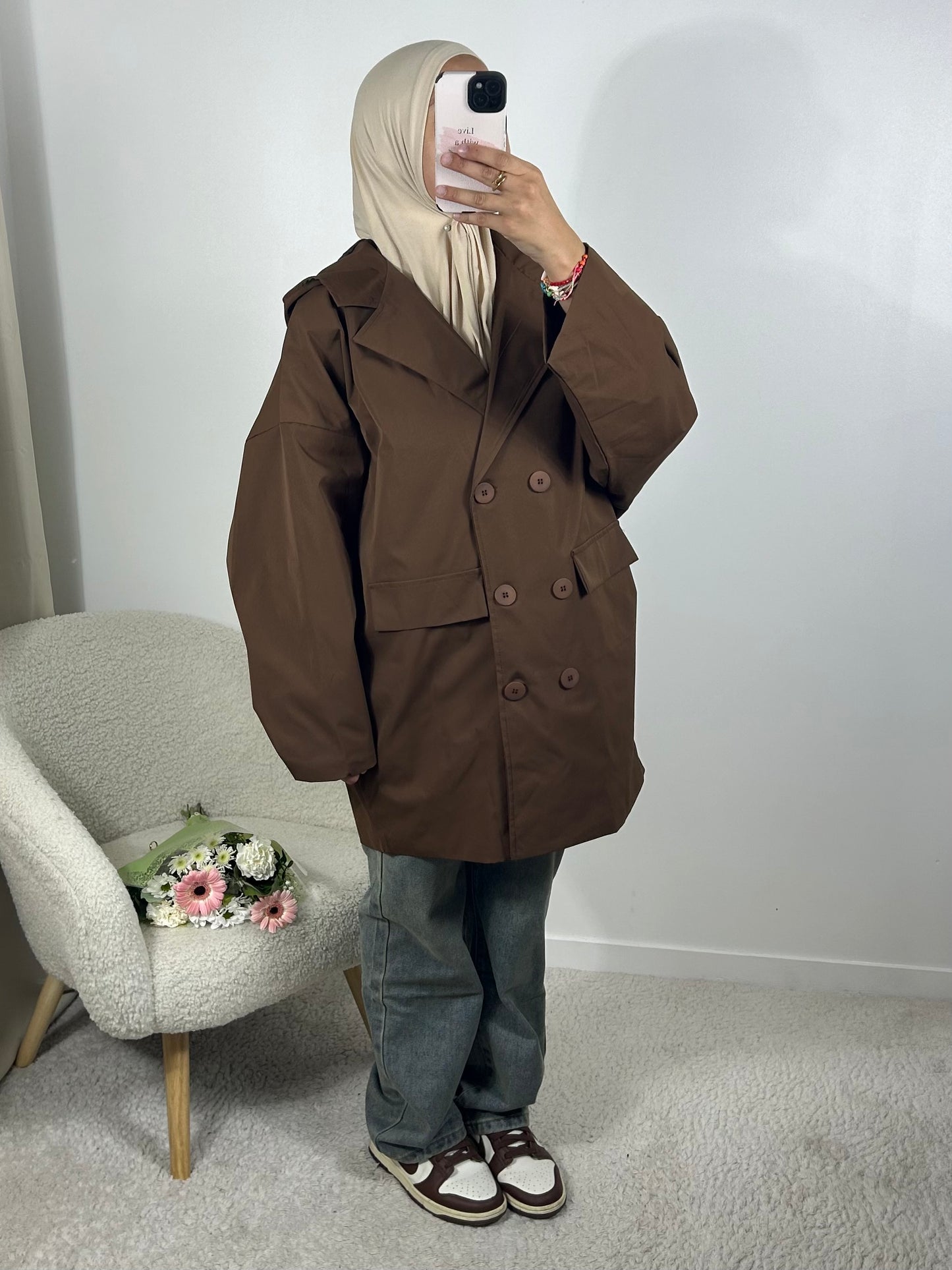 Veste imperméable à capuche marron