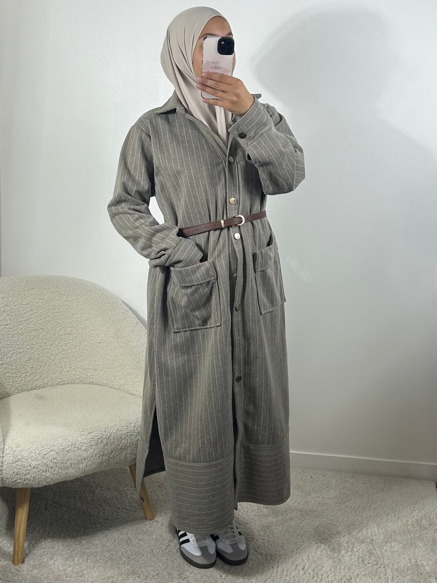 Robe à rayures taupe