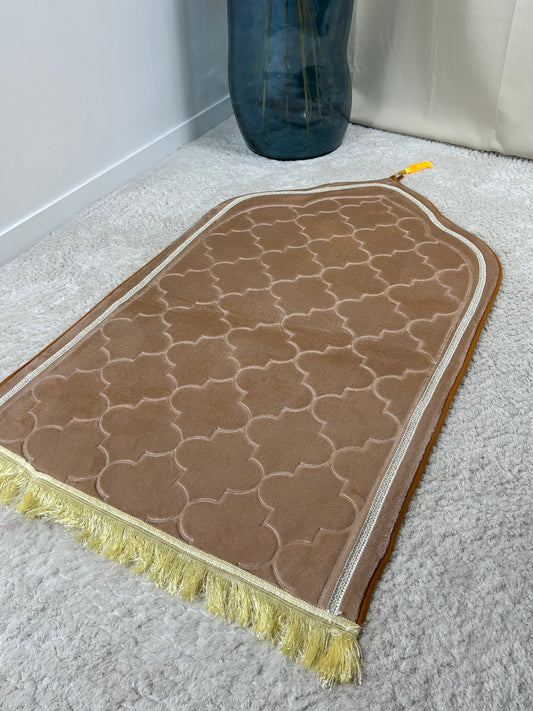 Tapis de prière camel