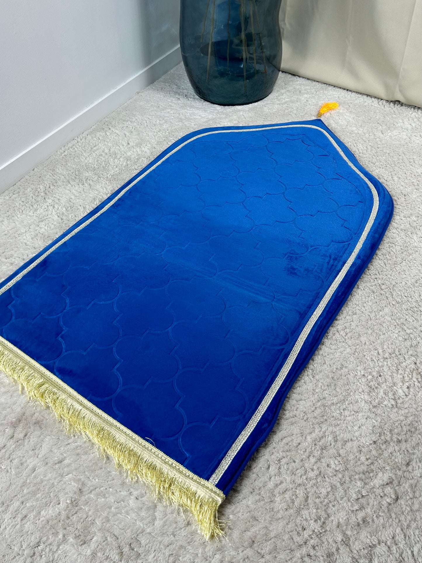 Tapis de prière bleu électrique